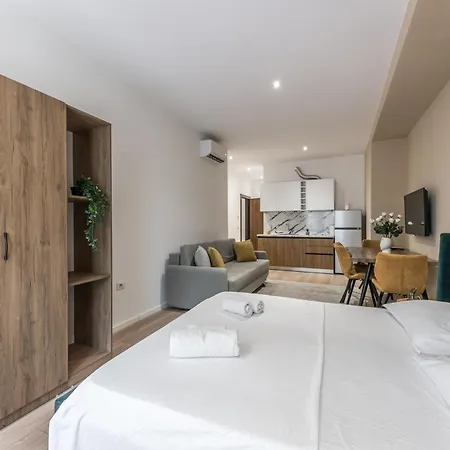 City Center Studio 500mbs Lejlighed
